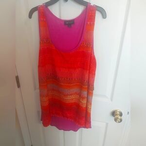 Sleeveless women's blouse